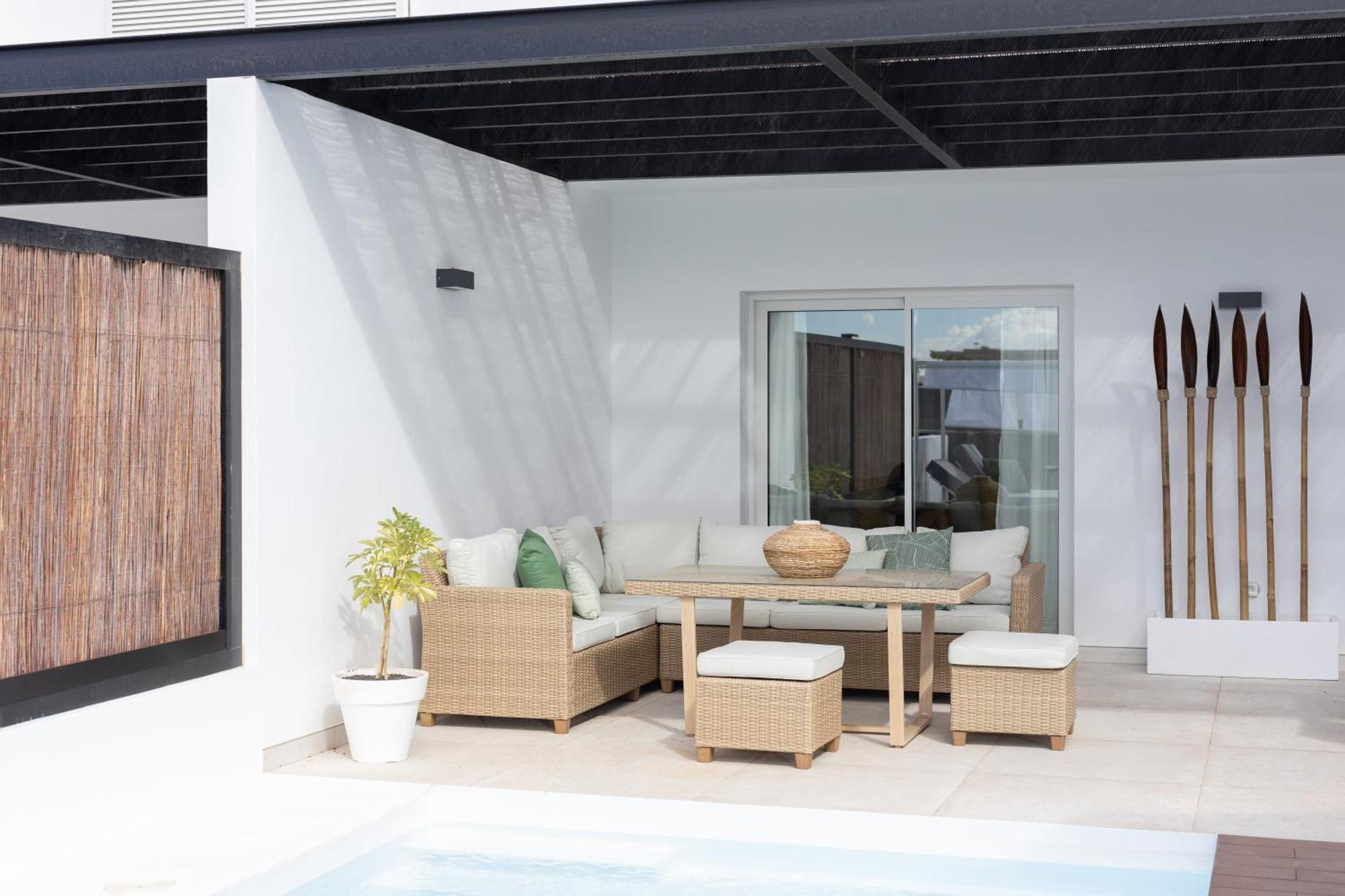 Serena Holiday Homes By Livvo プラヤ・ブランカ エクステリア 写真