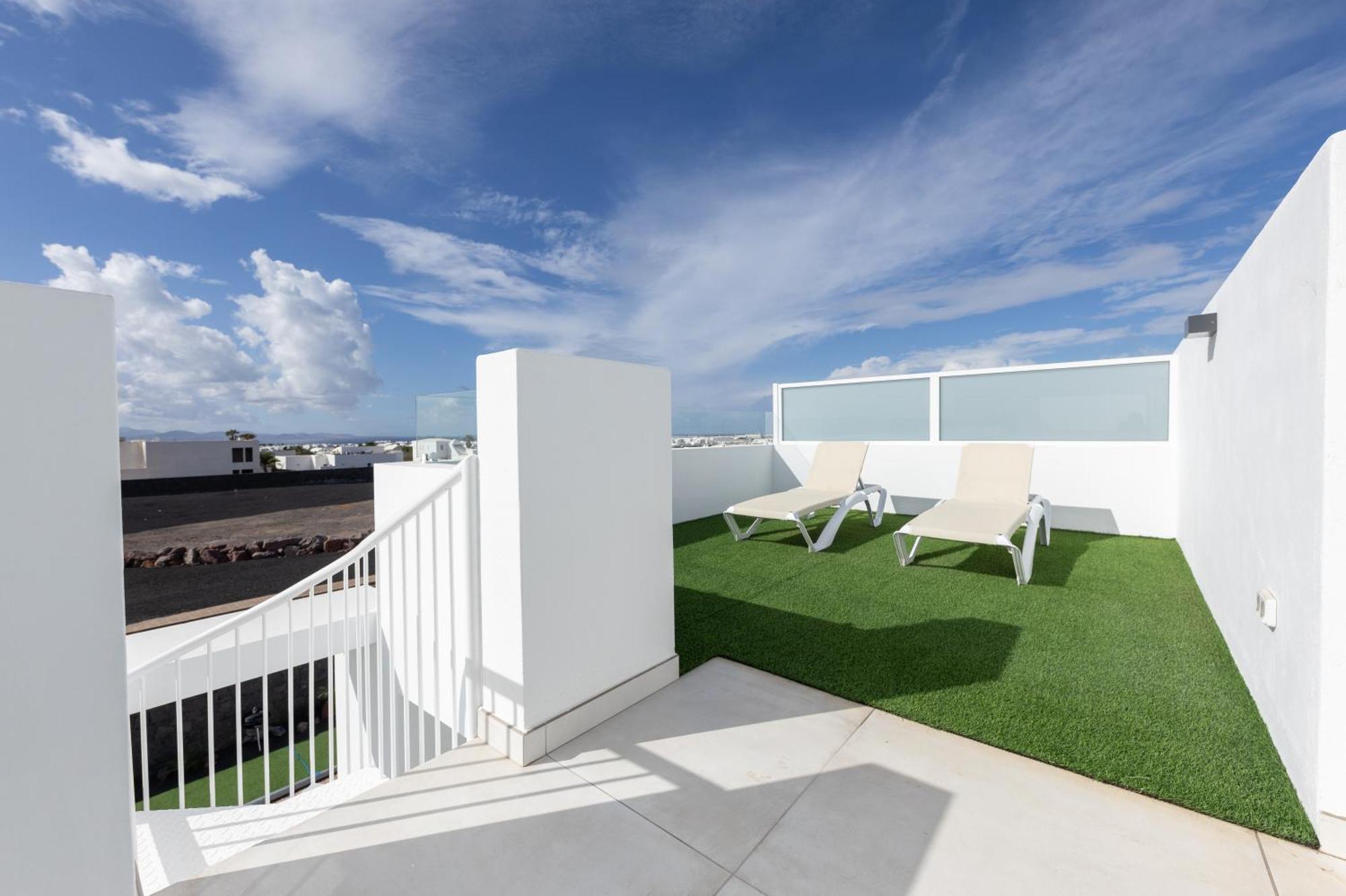 Serena Holiday Homes By Livvo プラヤ・ブランカ エクステリア 写真